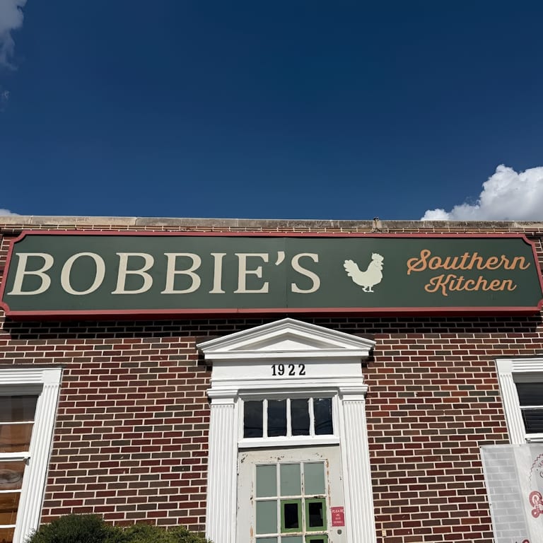 Bobbie’s Southern Kitchen – Goliad